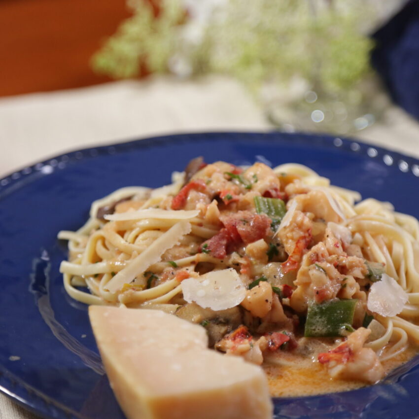 Maine Lobster Sauté With Linguine recipe image