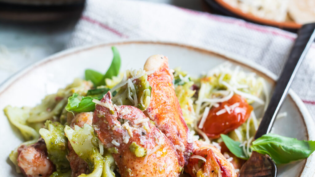 Maine Lobster Pesto Pasta recipe image