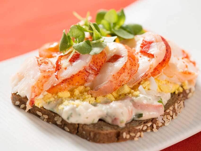 Maine Lobster Smørrebrød recipe image