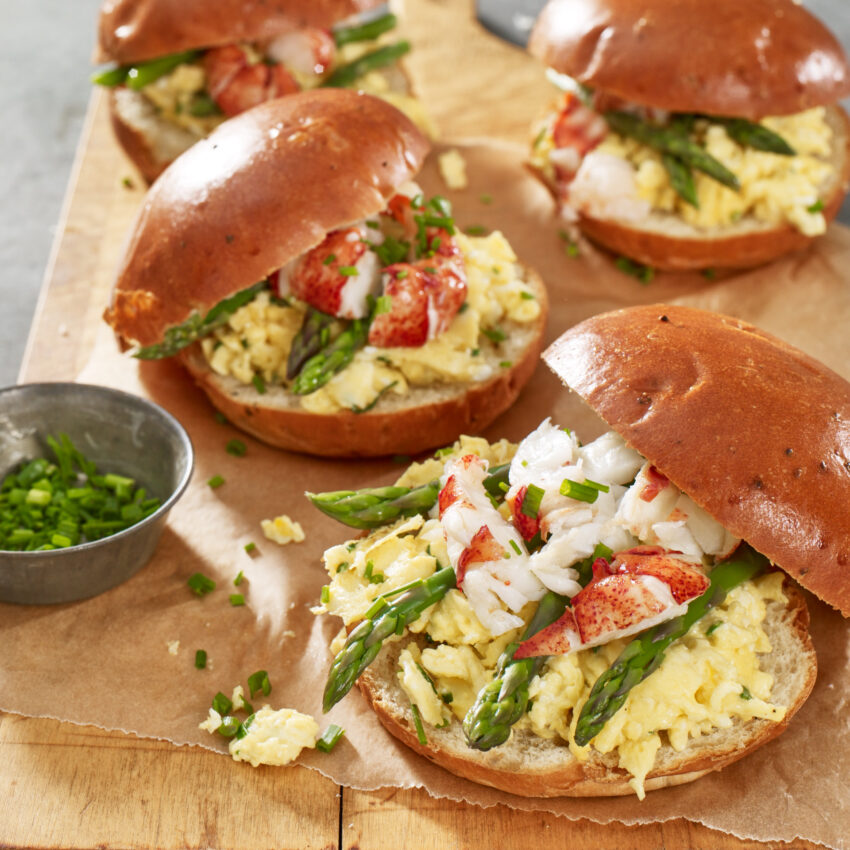 Scrambled Eggs with Maine Lobster and Brioche recipe image